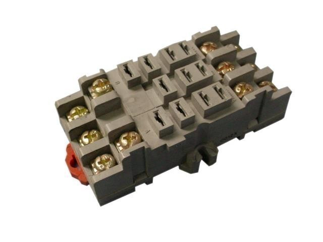 CUTLER HAMMER D5PA2 N 15A 300V 3P 11 NEWS