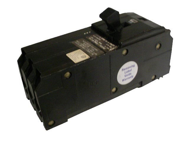 SQUARE D A1B315 U 15A 240V 3P USED