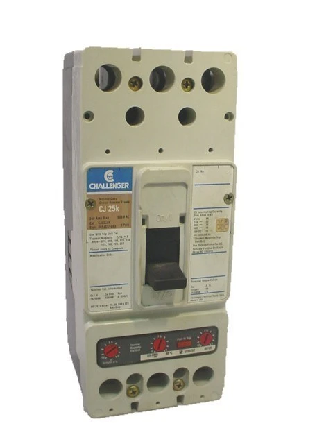 CHALLENGER CJ3175 U 175A 600V 3P USED