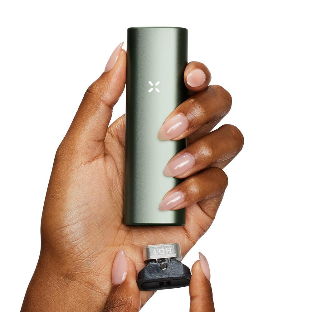  PAX PLUS VAPORIZER KIT FOR DRY HERB & WAX 