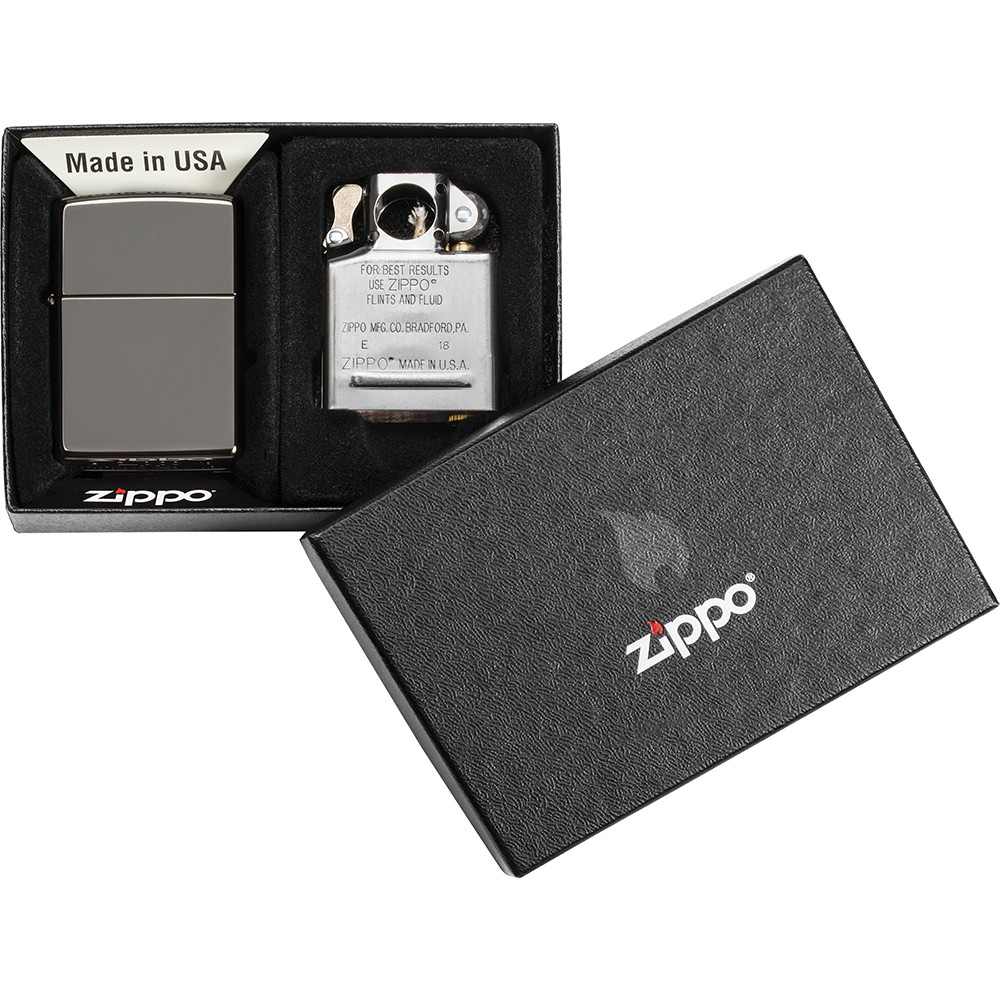ZIPPO BLACK ICE AND PIPE INSERT GIFT SET
