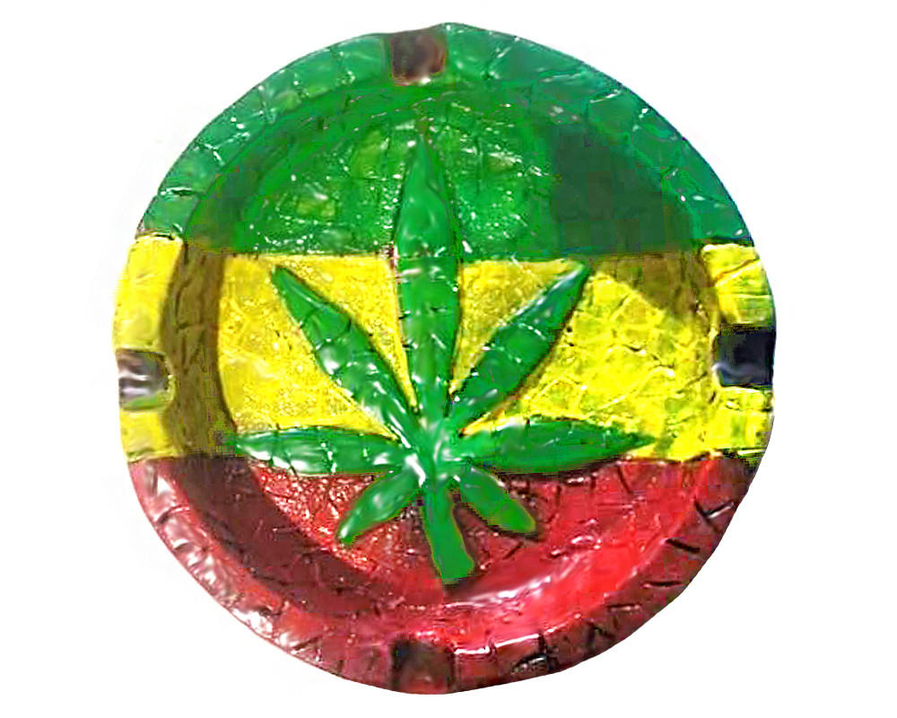HAND CRAFTED ASH TRAY - RASTA POT LEAF - 1CT