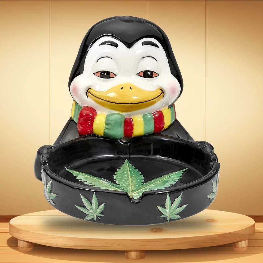 CERAMIC PENGUIN ASHTRAY - 1CT