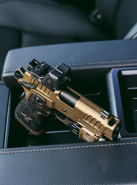 1911/2011 GLORY HOLE PORT