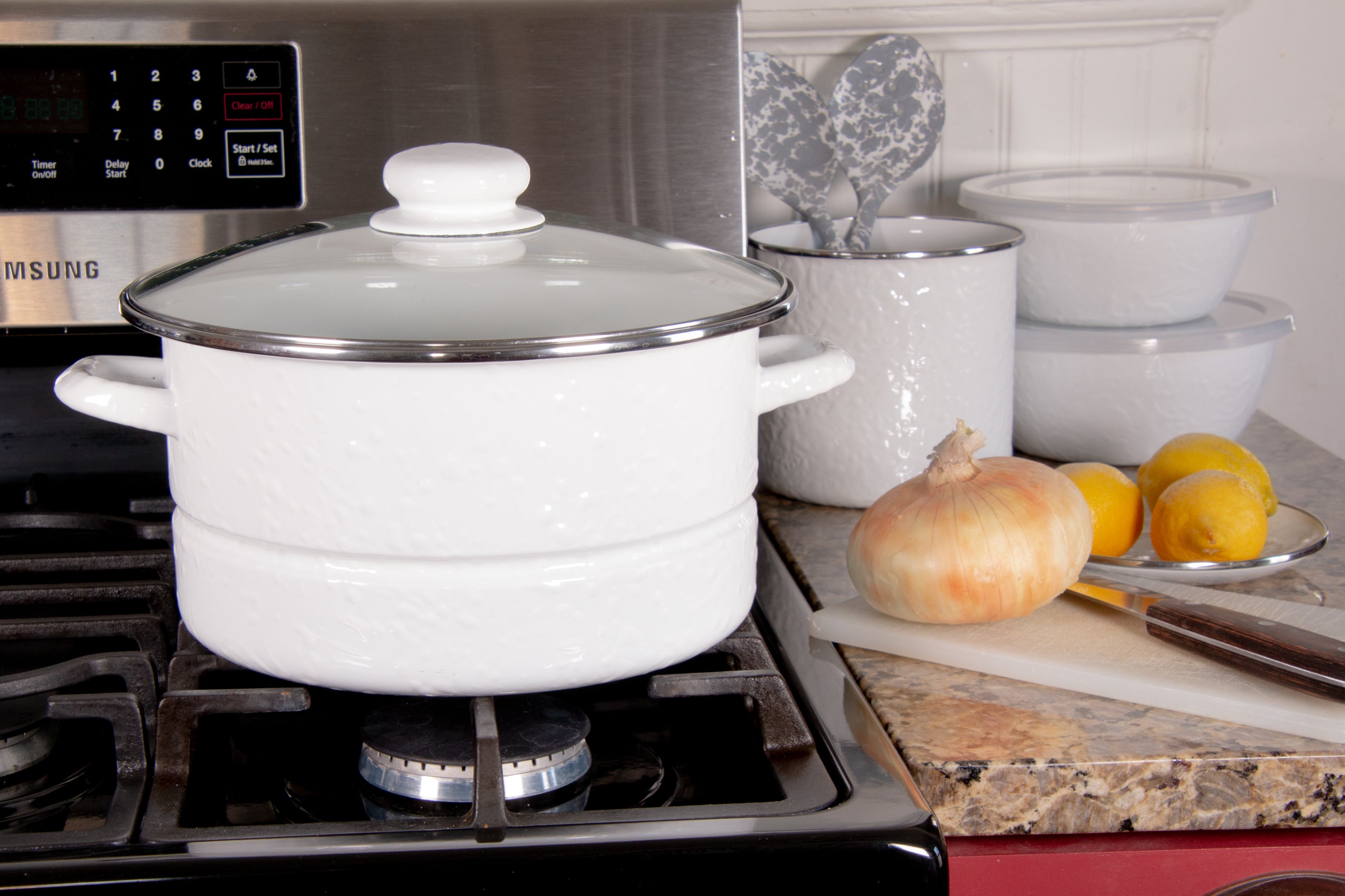 Golden Rabbit Kitchen Tea Pot Golden Rabbit Solid White 6 Qt Stock Pot - Crow Canyon Home