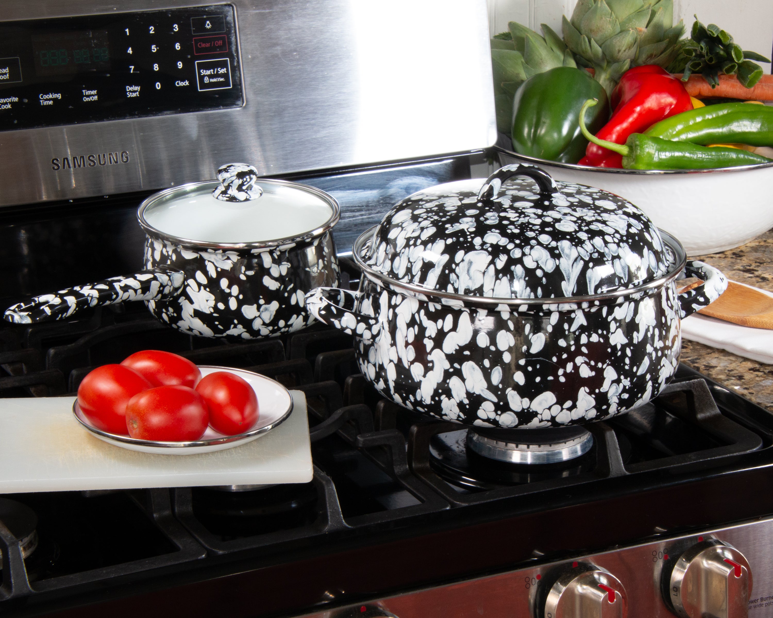 ホンジュラス産　ストラーセンキンイロコガネ　24mm Golden Rabbit Swirl Dutch Oven - Crow Canyon Home