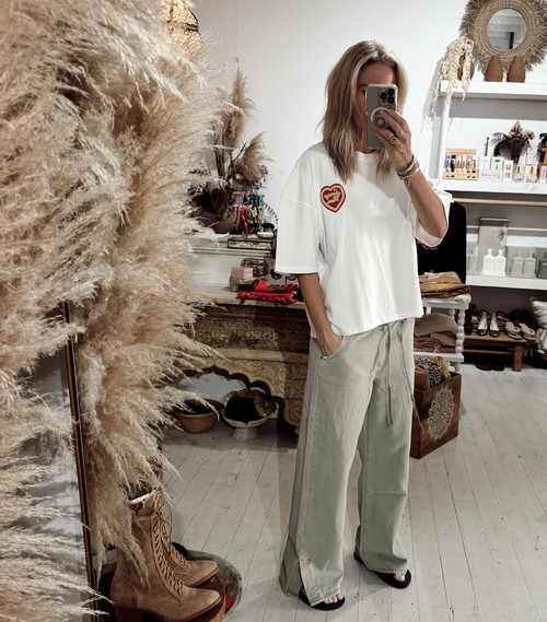 ROADHOUSE WIDE LEG DRAWSTRING JEAN - SUPER KHAKI