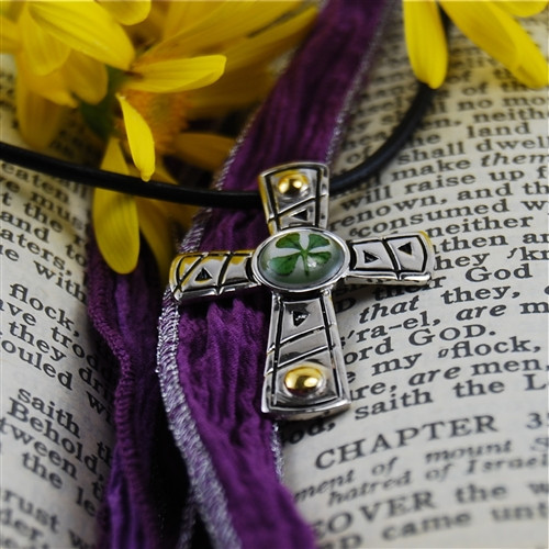Real Four Leaf Clover Sterling Silver Cross Pendant Necklace