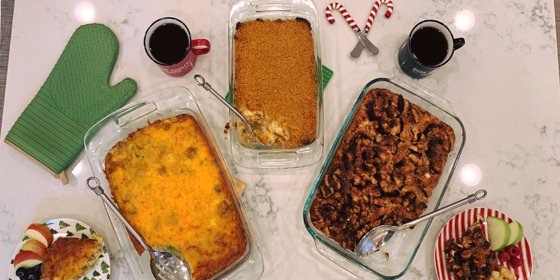 The Perfect Holiday Entertaining Guide thumbnail image