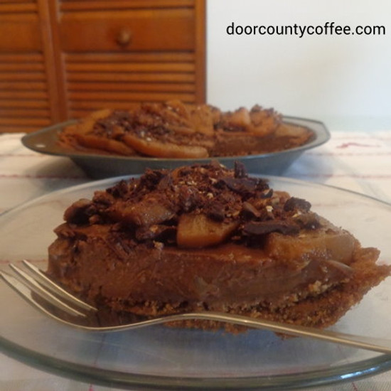 Vanilla Cappuccino & Chocolate Cream on Pear Compote Pie