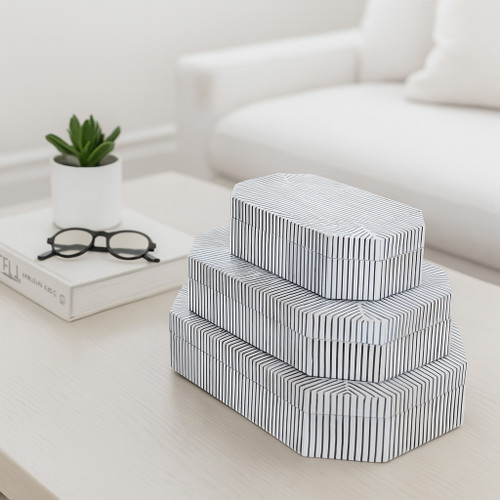 21554#S/3 10/11/12" Grooved Octagon Boxes, White