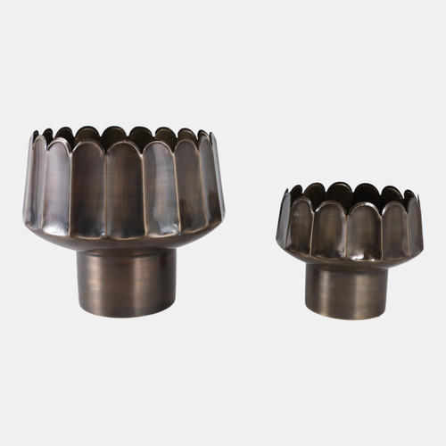 22208#S/2 9/12" Scalloped Pedestal Planter, Antique Bras