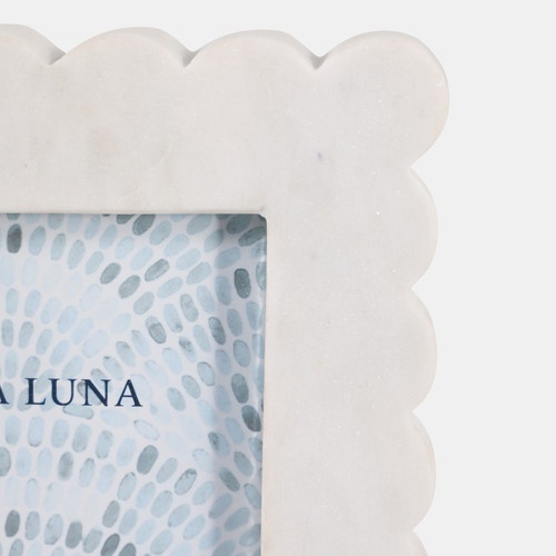 22984#4x6" Scalloped Marble Frame, White