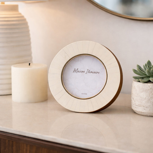 23088#4x4" Round Resin And Brass Inlay Photo Frame, Ivor