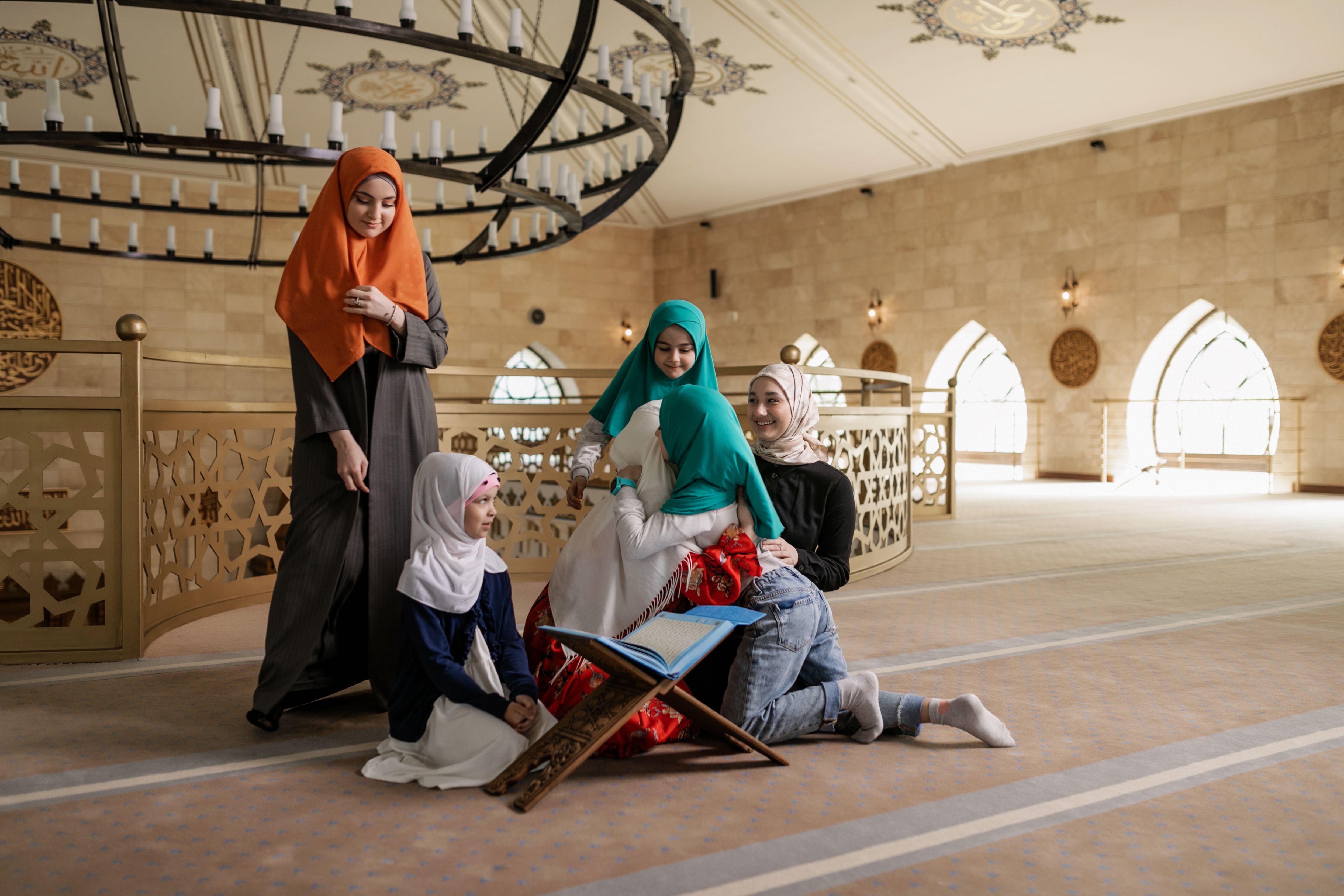 Teaching Islamic Manners to Children