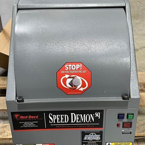 Red Devil Speed Demon 1015 One Gallon Mixer SQ TM, NEW.