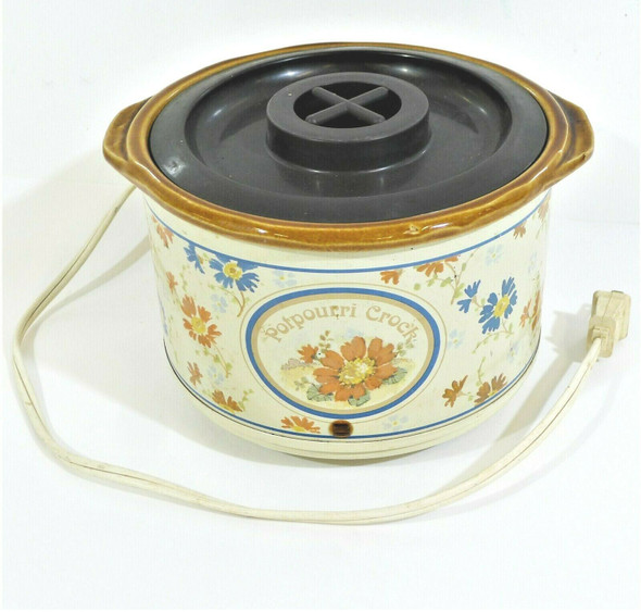 Rival Vintage Potpourri Crock Pot Model 3207 *Plugged In & Light Comes On*