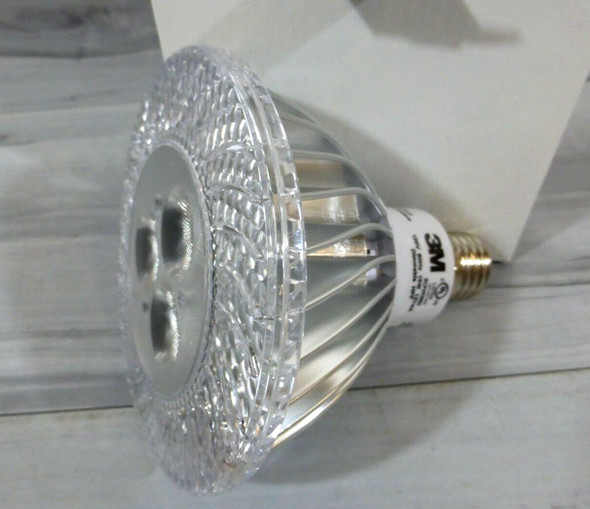 3M LED Spot Light Bulb 120V 90W Soft White Dimmable RCPAR38B3 *NEW