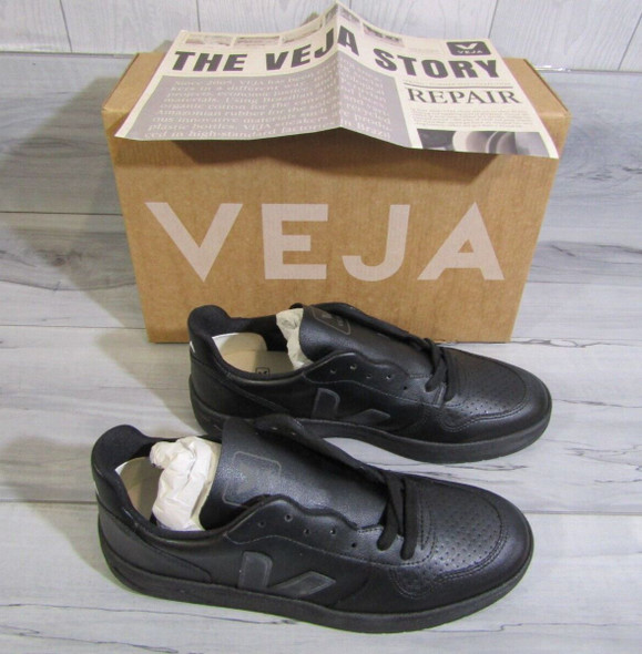 VEJA V-10 Black Black Casual Vegan Sneakers - Size 9 Mens US *New in box