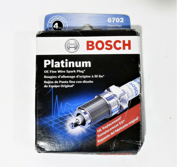 Box of 4 Bosch Platinum 6702 Spark Plugs - NEW DAMAGED BOX