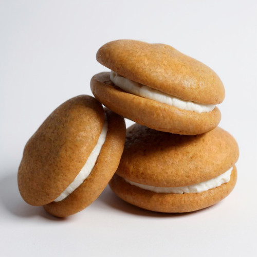 Honey Sandwich Cookies - 24 per Tray