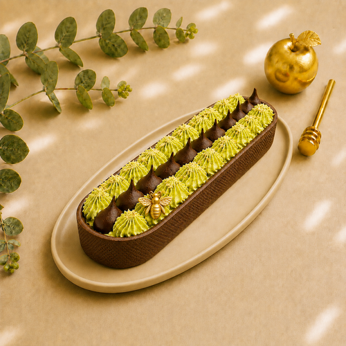 Rosh Hashana 14" Dubai Bee Oblong Tart
