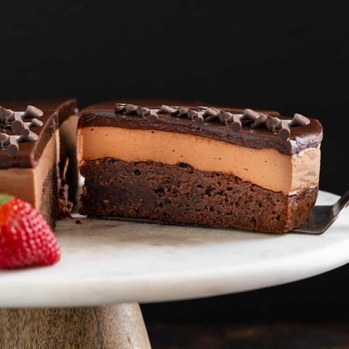 KOSHER FOR PASSOVER (NON-GEBRUCHTS) 9x13 Chocolate Mousse Cake