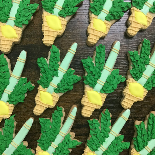 Sukkot Themed Luluv and Esrog Sugar Cookies- 8 per 9x13 Gift Platter