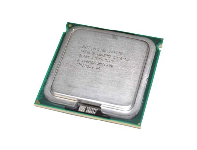 Intel Core 2 Extreme QX9775 Quad Core 3.20GHz Processor for LGA771 Desktop - High performance CPU with 12MB L2 Cache