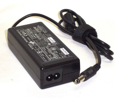 F263H - Dell 90-Watt 3-Prong AC Adapter with 6.56ft Power Cord for Vostro 1520 Laptops