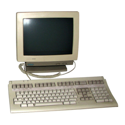 HP VT420-C2 Mono Amber Text Terminal 120v with Power Cord, ideal for use with RS232 devices.