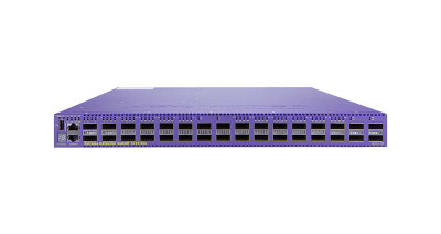 17705 - Extreme Networks 32-Port QSFP+ AC/DC Network Switch