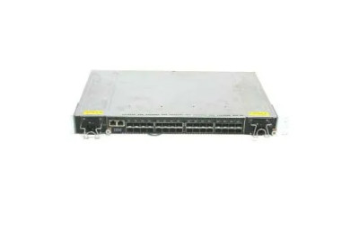 IBM 2005-B5K System Storage 32 x Ports 4GB SAN Fabric Switch