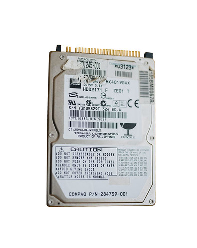 HP 40GB 5400RPM IDE Ultra ATA-100 2.5-Inch Hard Drive compatible with ProLiant DL360p Gen8 servers