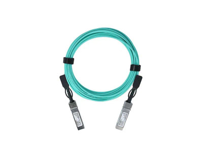 Lenovo 15m 25G SFP28 Active Optical Cable for Data Centers and Server Racks Lenovo 15m 25G SFP28 Active Optical Cable for Data Centers and Server Racks