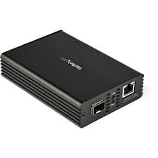 StarTech MCM10GSFP Media Converter
