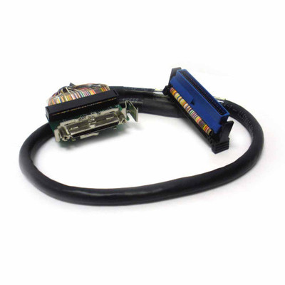 05R758 - Dell SCSI Cable