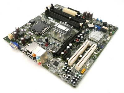 0SLACR Intel Core 2 Quad Q6600 2.4GHz CPU for Socket LGA 775 - Compatible with ProLiant DL360p Gen8 Servers