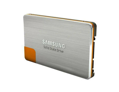 Samsung 64GB MLC SATA SSD MMCRE64G5MXP-0VB00 - 2.5-inch for ProLiant DL360p Gen8 servers