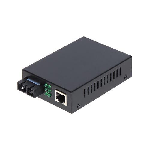 MCMGBSC15 - StarTech 1-Port 1000Base-T to 2-Port 1000Base-LX Media Converter