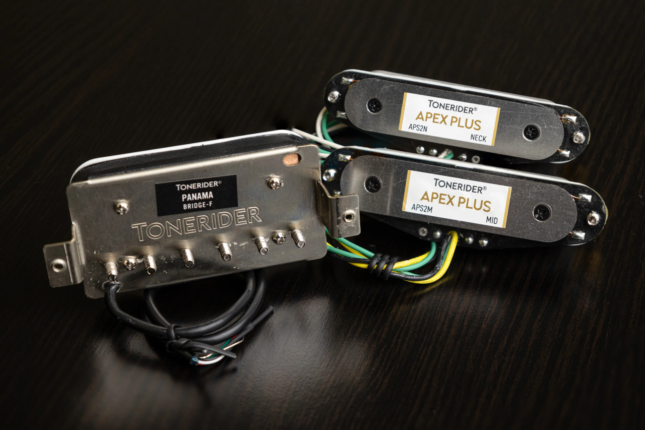 Tonerider Apex Plus HSS Hum Canceling Strat pickup set