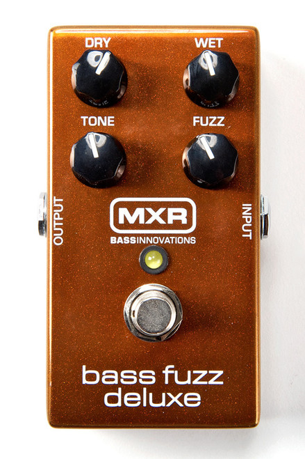 MXR M-84 Bass Fuzz Deluxe