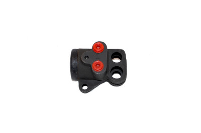 LH Front Wheel Cylinder (UG2782)
