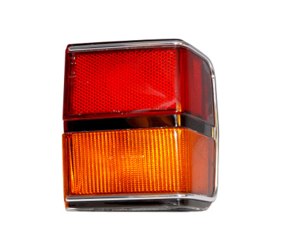 RH Rear Outer Tail Lamp (UD25274U)