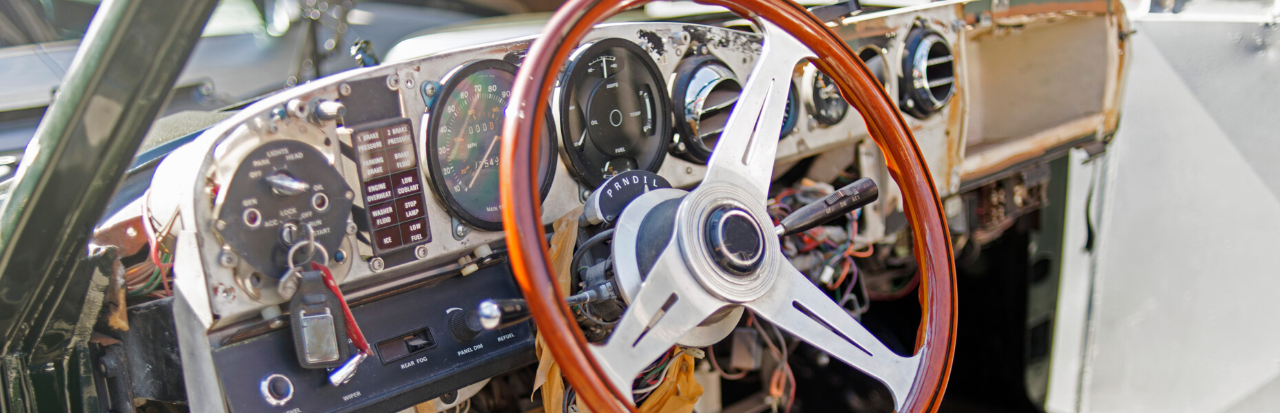 Old Rolls Royce Interior Dismantling