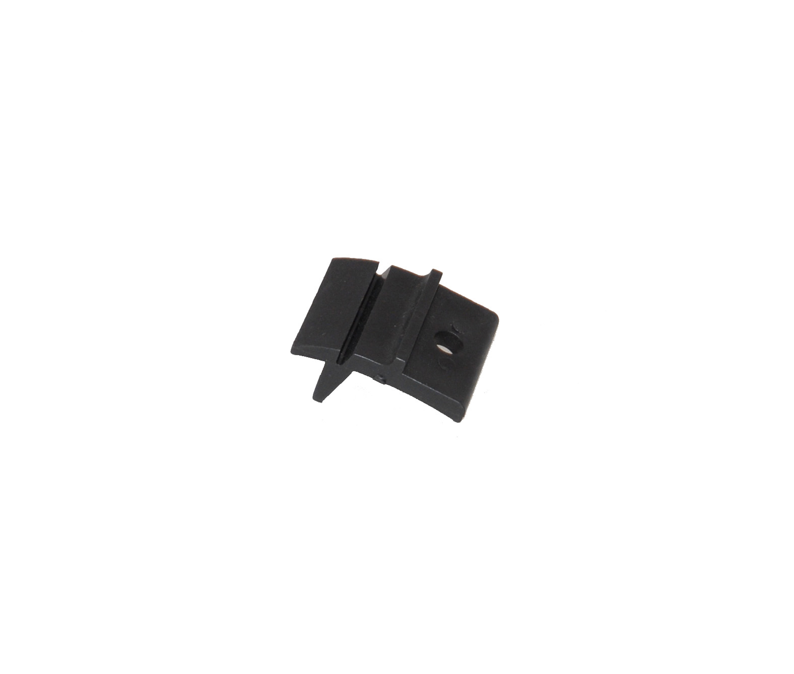 Retainer Windscreen Lower (UB40460)