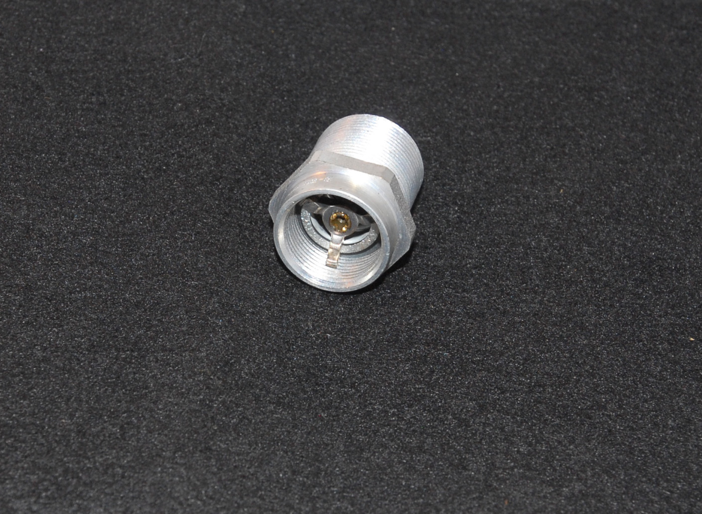 A/C Hose Line Coupling (UD26335)