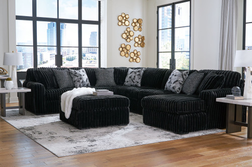 Midnight-Madness - 5 Pc. - 4-Piece Sectional With Raf Corner Chaise, Ottoman - Onyx