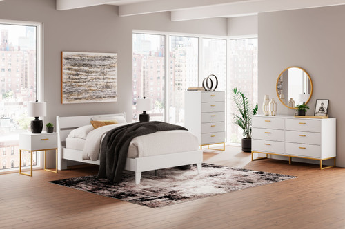 Socalle - 3 Pc. - Dresser, Full Panel Platform Bed - Two-Tone