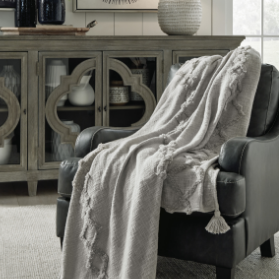 Home Accents Furniture Store Near You | Hometown Rto